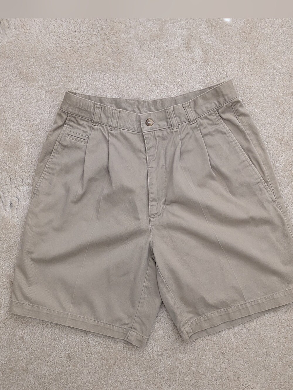 Haggar khaki shorts 30 waist